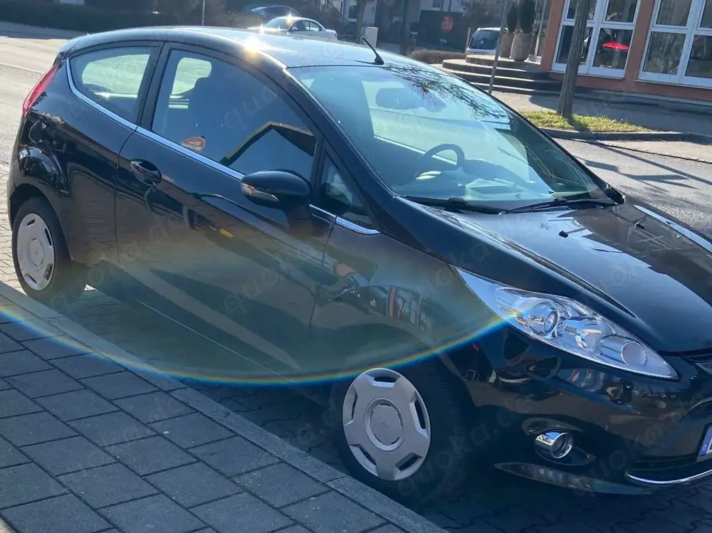 Ford Fiesta Fiesta  3-Türer 1.25 Titanium 8-Fach-Bereift