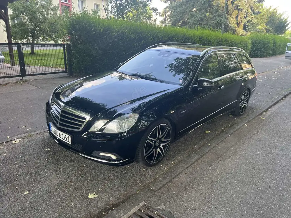 Mercedes-Benz E 350 T CDI DPF BlueEFFICIENCY 7G-TRONIC Elegance