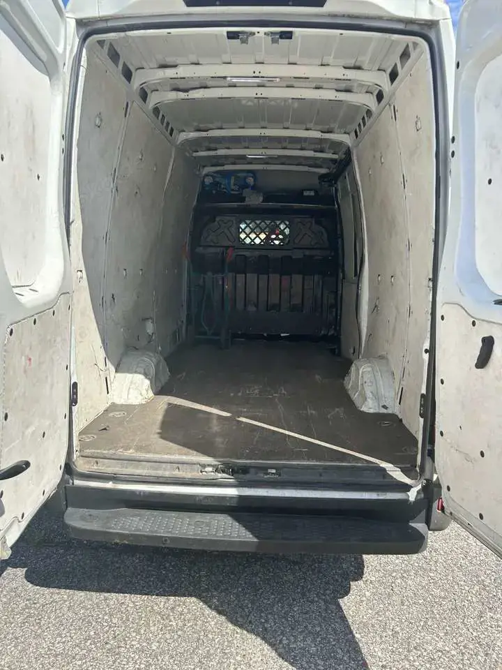Iveco Daily 35 S 15