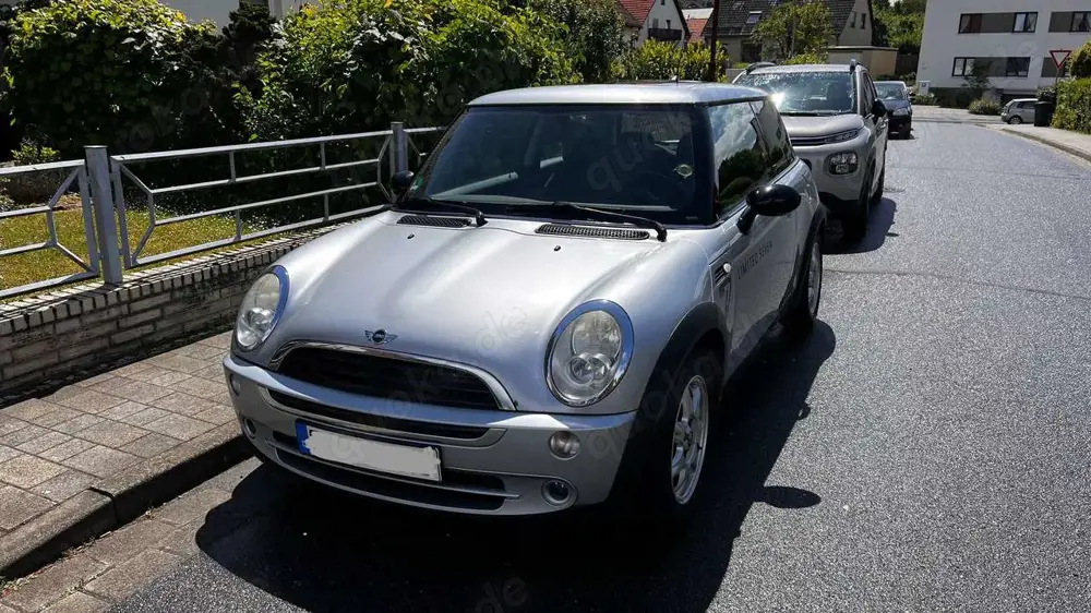 MINI One Seven