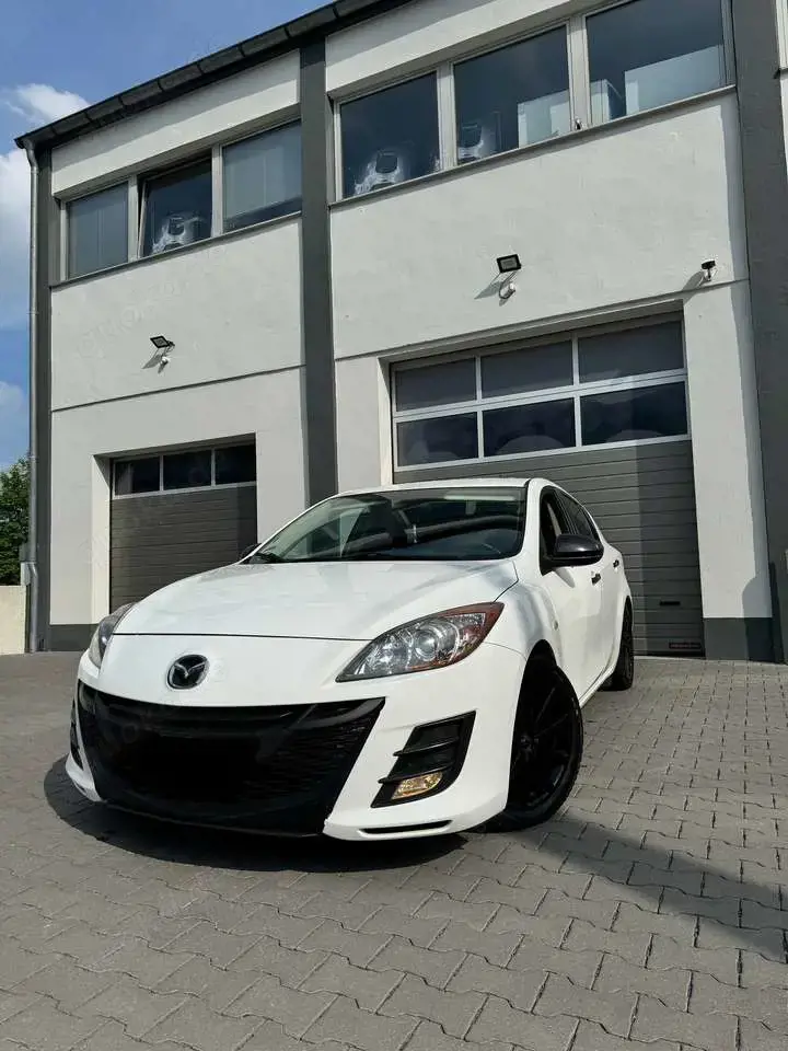Mazda 3 1.6 MZ-CD DPF Exclusive-Line