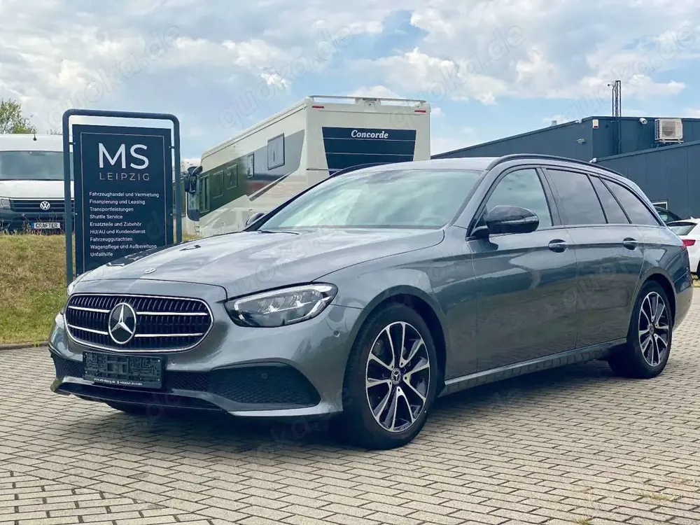 Mercedes-Benz E 220 d T-Mod 2xAvantgard Night MBUX Standheizung