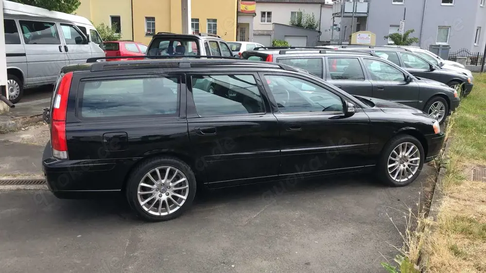 Volvo V70 V70 D5 Vollausstattung