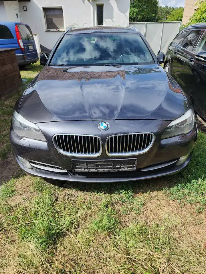 BMW 535 535d xDrive Touring Sport-Aut.