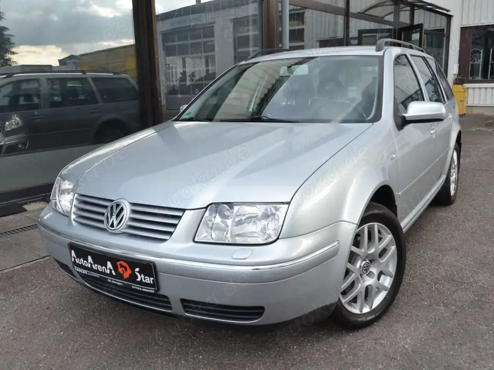 Volkswagen Bora Variant 1.6 T Special,Alu,Airbag,Klima,Servo,AHK
