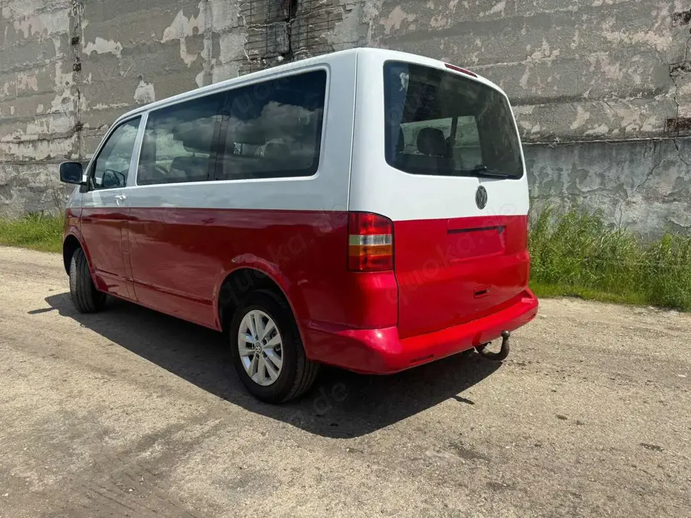 Volkswagen T5 Kombi 1.9TDI Kombi Topzustand 8fach bereift VW Alufelgen