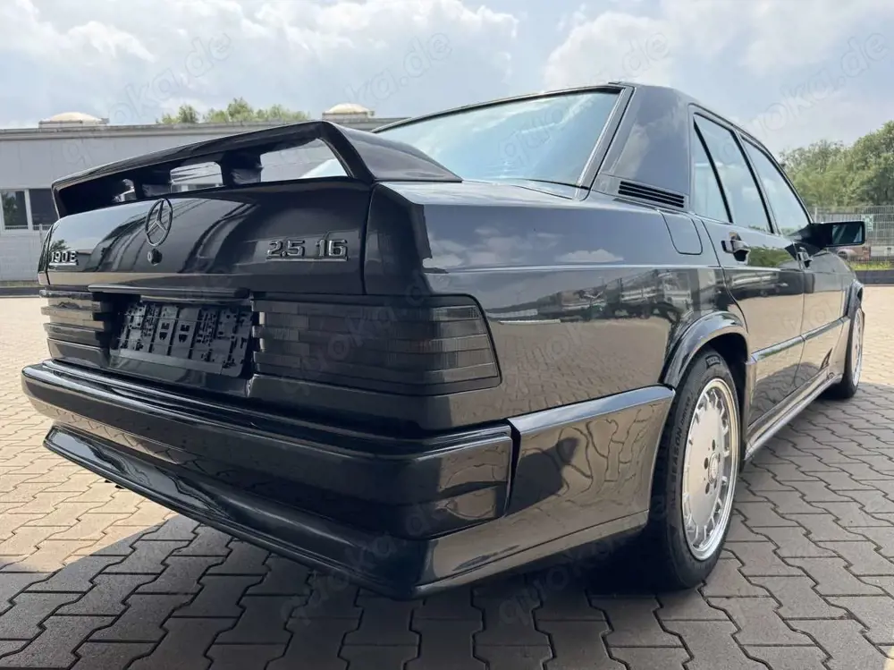Mercedes-Benz 190 190 E 2.5 - 16V  Automatik Top Zustand