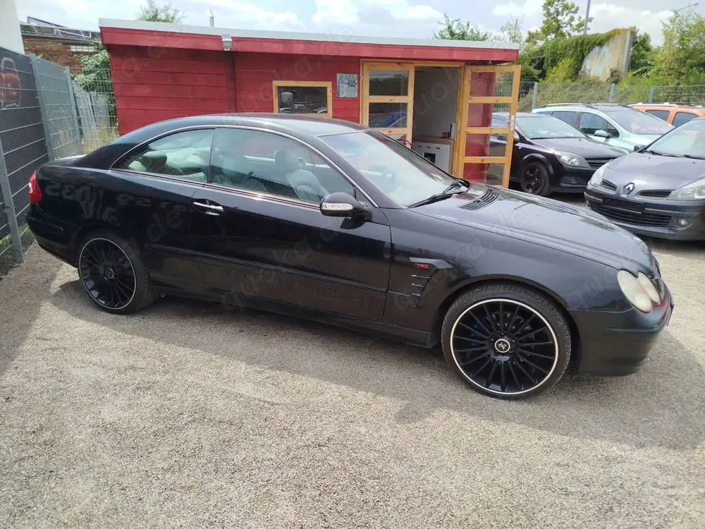 Mercedes-Benz CLK 240