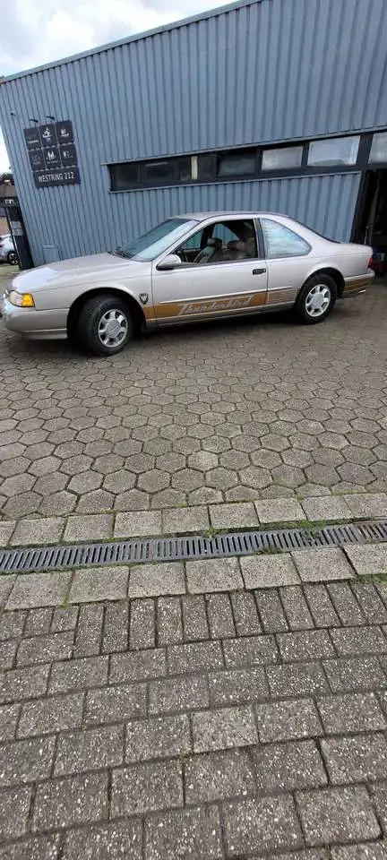 Ford Thunderbird 4,6 L V8 LX USA
