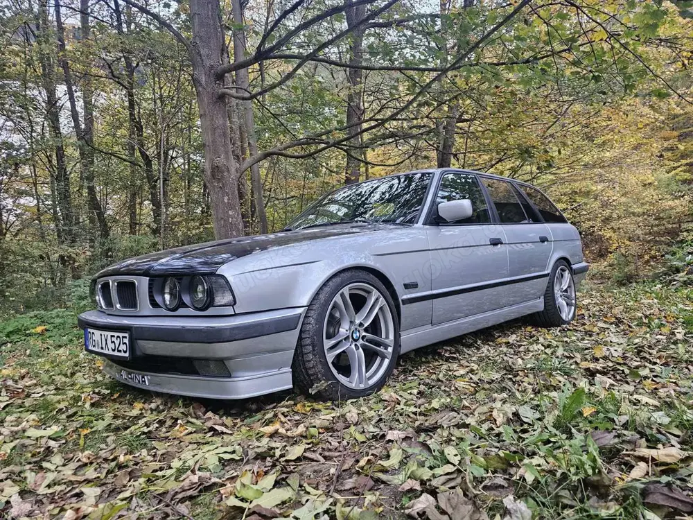 BMW 525 525ix touring Executive