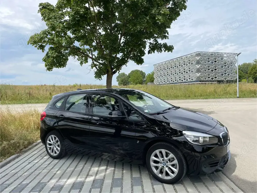 BMW 225 2er Active Tourer Plug-In-Hybrid 225xe iPerformanc