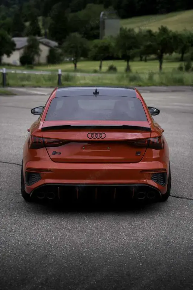 Audi S3 Limousine quattro - edition one - SPECIAL