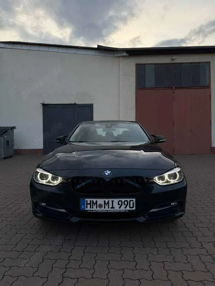 BMW 320 320d Sport-Aut. Modern Line