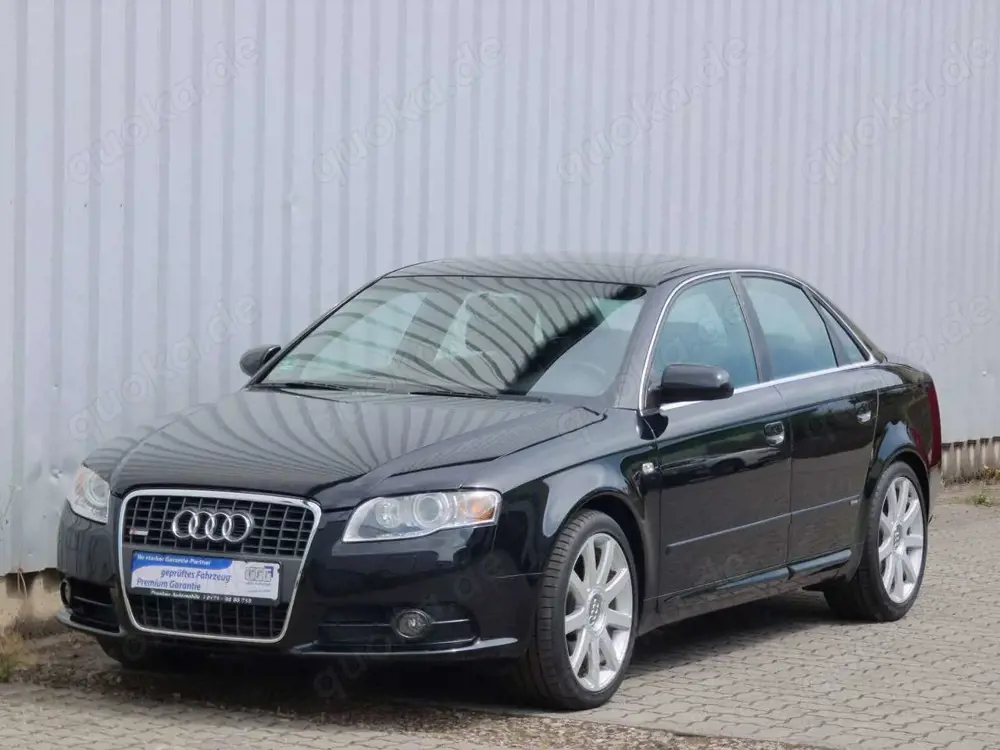 Audi A4 Lim. 2.0 TFSI quattro-S Line-Navi-Leder-Xenon