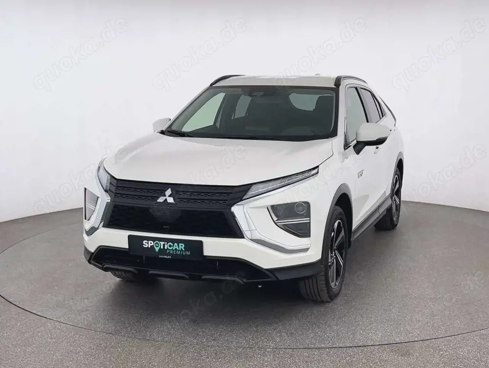 Mitsubishi Eclipse Cross Basis Hybrid4WD 2.4*SHZ*RFK*AT*uvm
