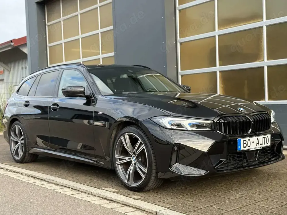 BMW 320 d xDrive M-SPORT FACELIFT AHK Innovation ACC HuD