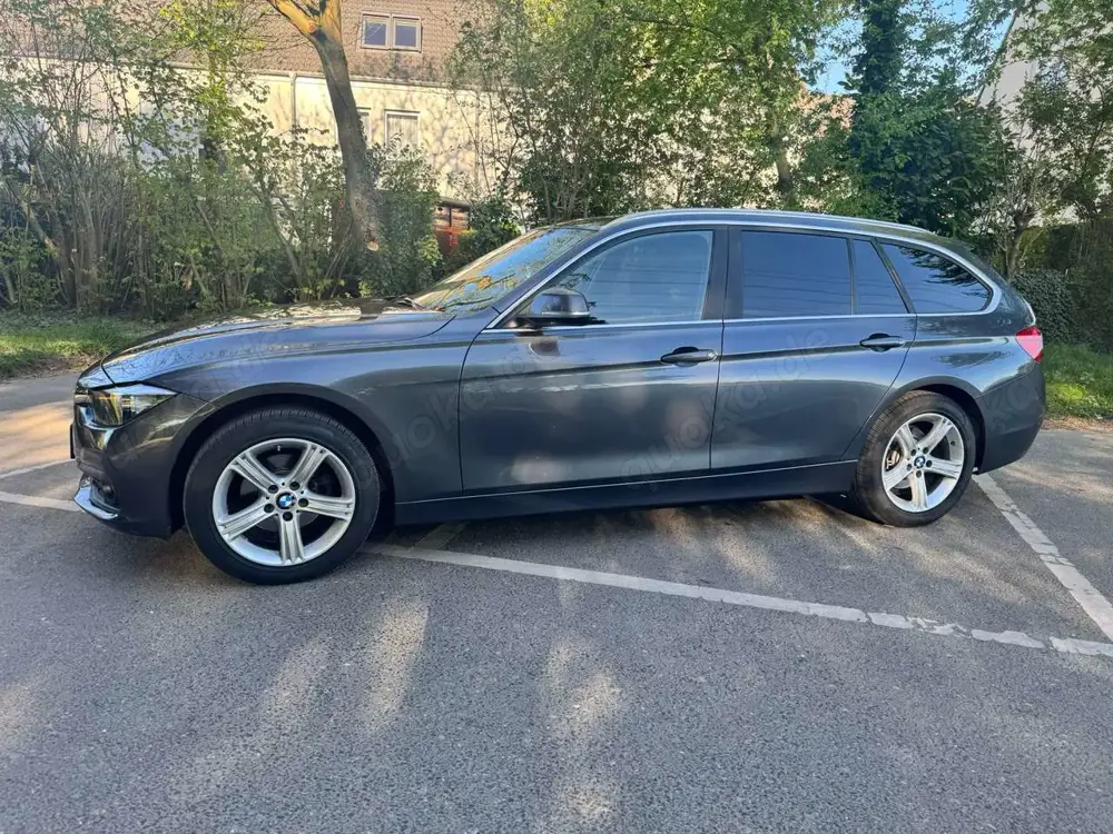BMW 320 3er Touring 320i Touring Aut.
