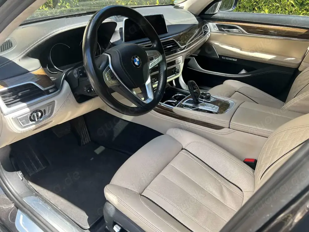 BMW 750 7er 750i xDrive, Individual, Vollausstattung l