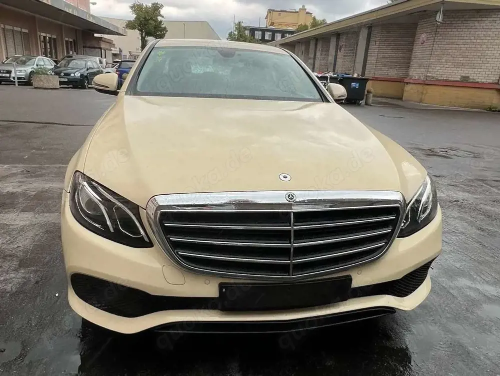 Mercedes-Benz E 200 E-Klasse Diesel d 9G-TRONIC