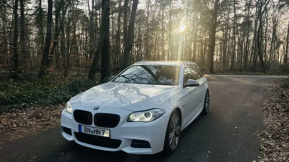 BMW M550 M550d xDrive Touring Sport-Aut.
