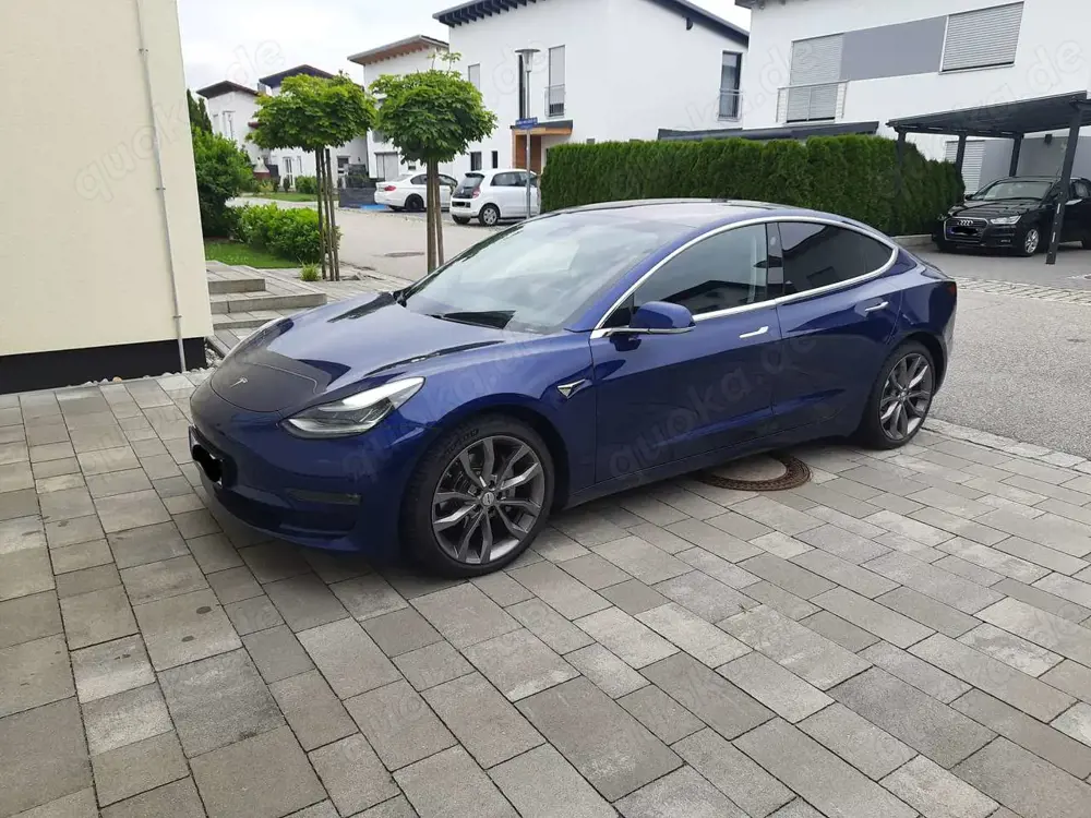 Tesla Model 3 Model 3 Allradantrieb Dual Motor