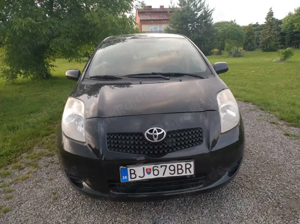 Toyota Yaris 1.3 VVT-i Travel
