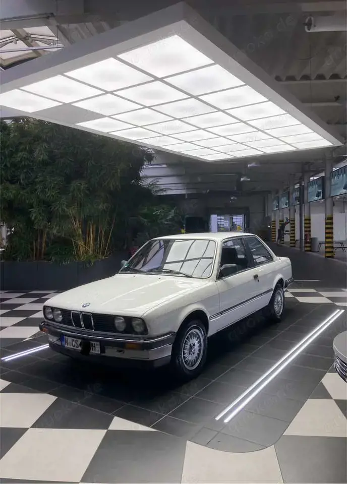 BMW 325 E30 Automatik
