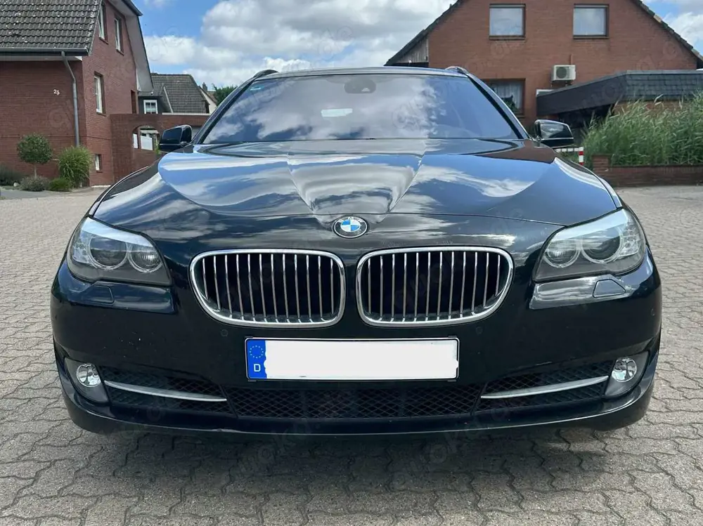 BMW 535 535d Touring Aut. *Scheckheft* *Head-Up* *M*