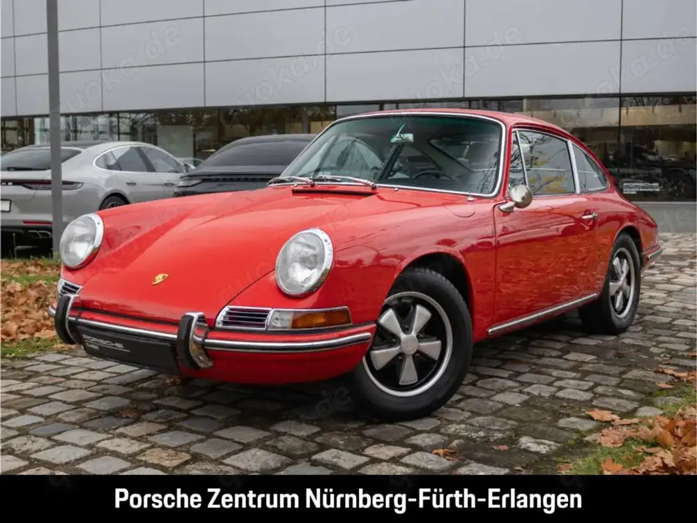 Porsche 911 2.0 Coupe F-Modell Fuchs-Leichtmetallräder