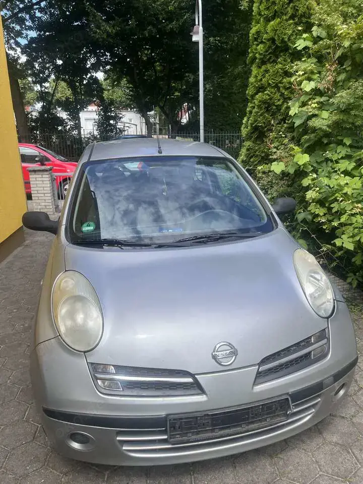 Nissan Micra Visia