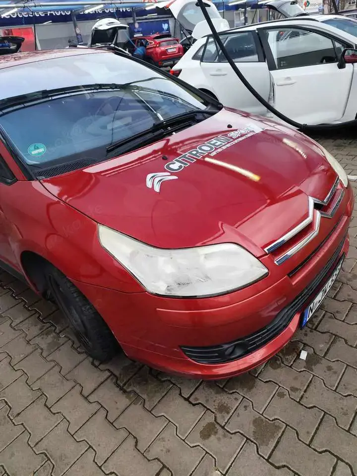Citroen C4 Coupe 1.6 HDi FAP By Loeb