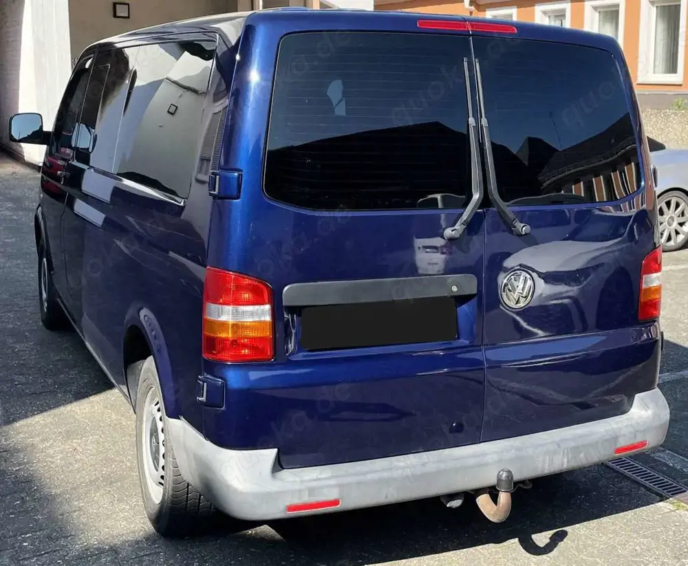 Volkswagen T5 Transporter Lang Flügeltüren TÜV 2,5 TDI 7 Sitze AHK
