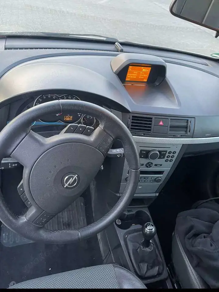 Opel Meriva 1700
