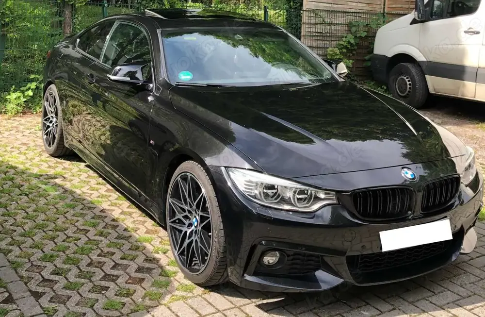 BMW 430 430d Coupe Aut.Sport Line / M-Paket