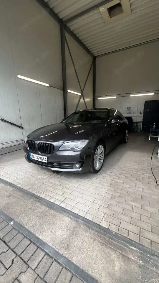 BMW 730 730d