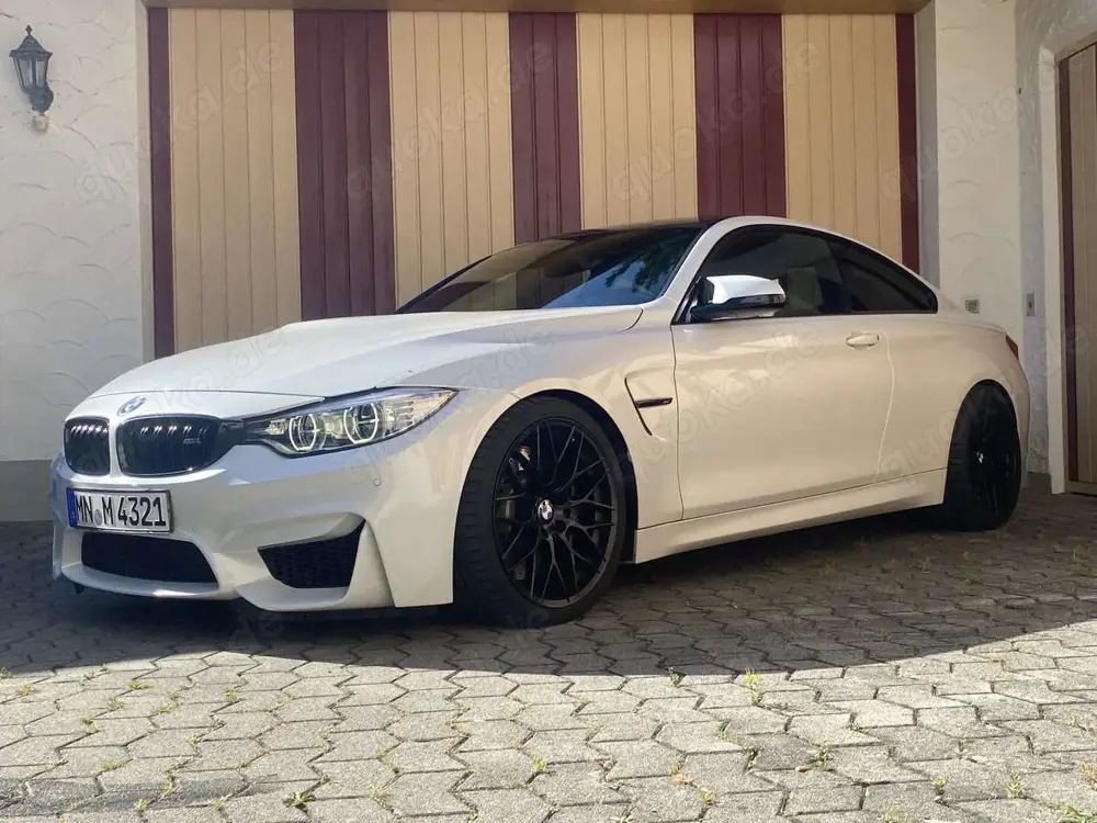 BMW M4 TÜV/Service NEU Harman Kardon