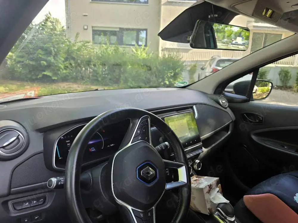 Renault ZOE Life Mietbatterie 7950€/ Kaufbatterie + 4500