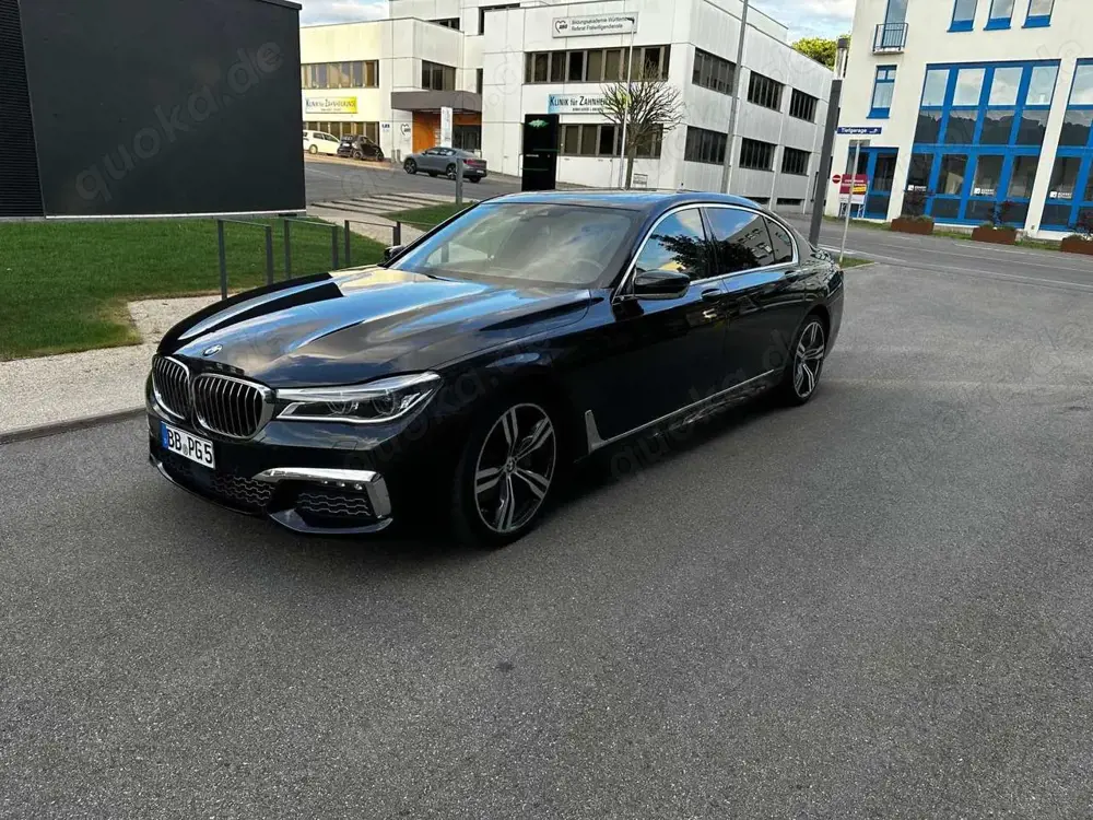 BMW 740 740Li