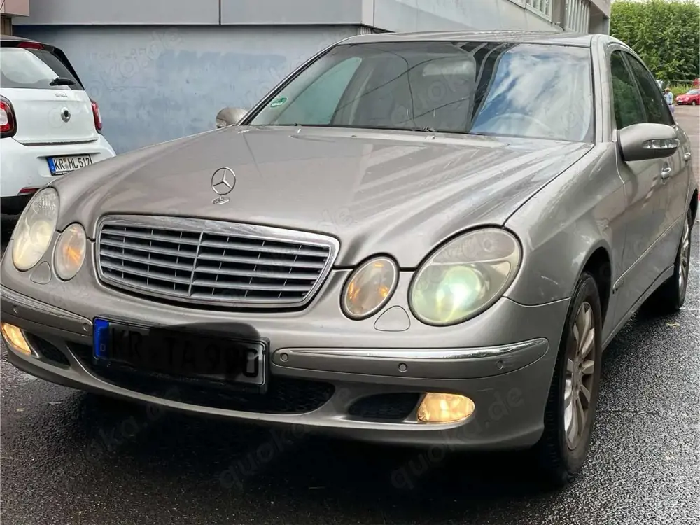 Mercedes-Benz E 220 elegance vollausstattung