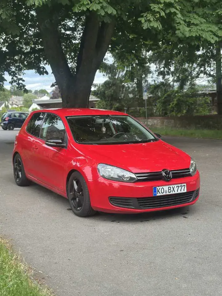 Volkswagen Golf 1.6 TDI Service NEU