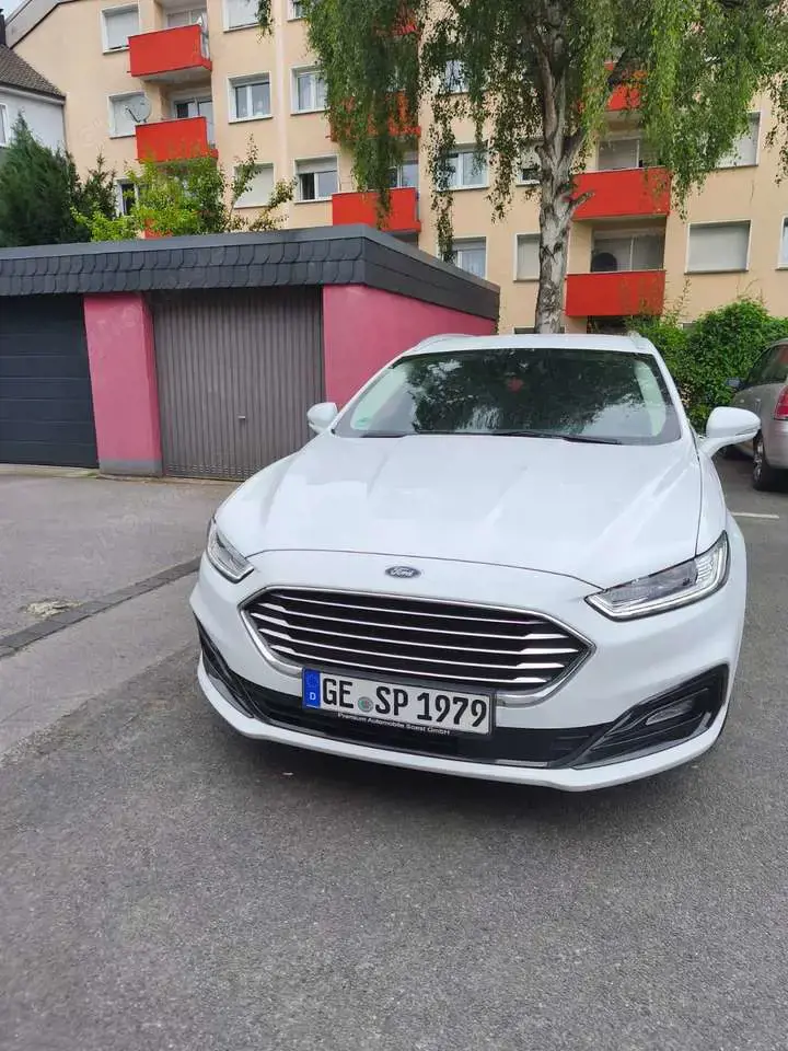 Ford Mondeo 2,0 EcoBlue Business *LED*KAMERA*ACC*AHK*NAVI*