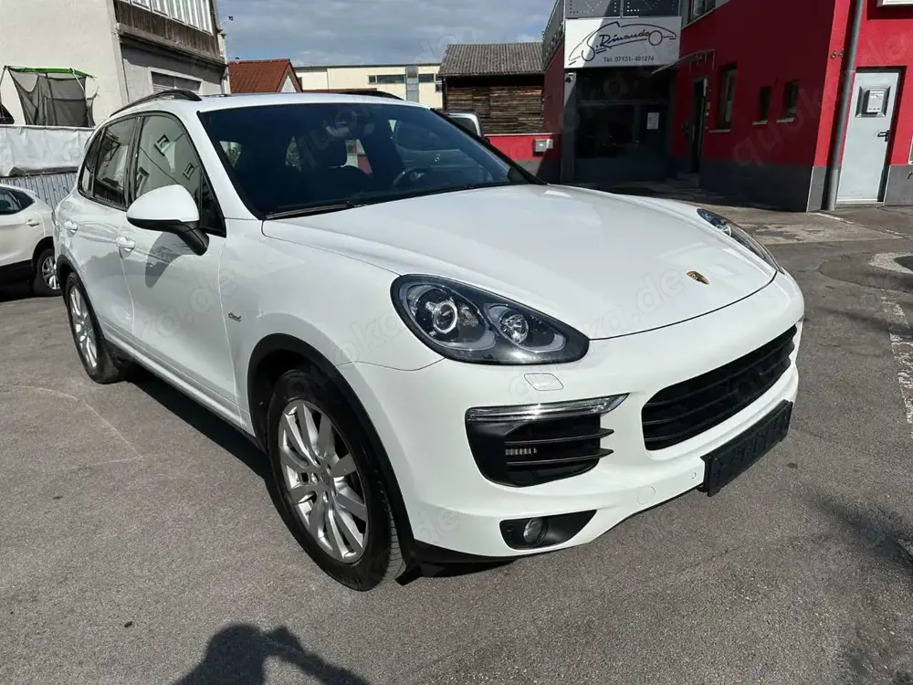 Porsche Cayenne Diesel/ Navi/ Xenon/ ACC/ Pano