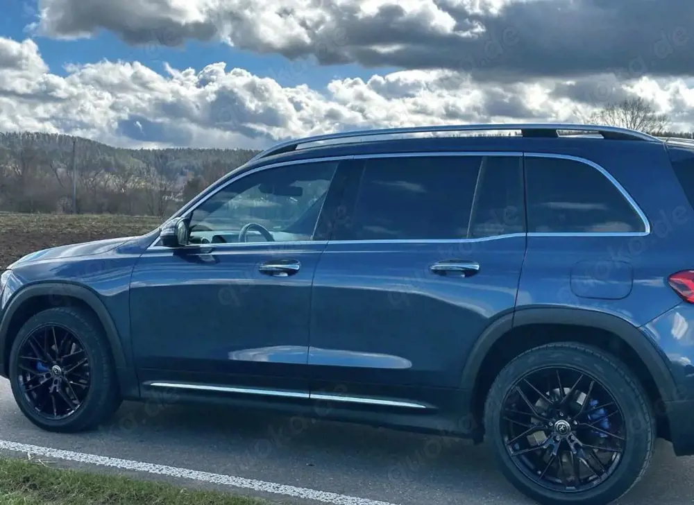 Mercedes-Benz GLB 250 8 Gang