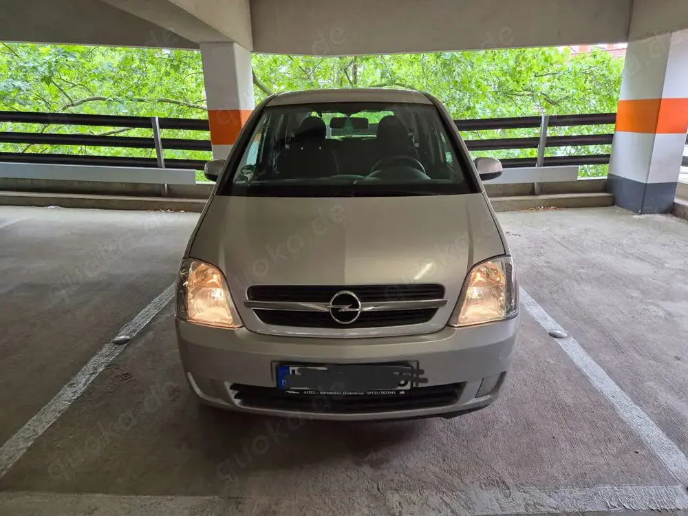 Opel Meriva 1.6 16V (Essentia)