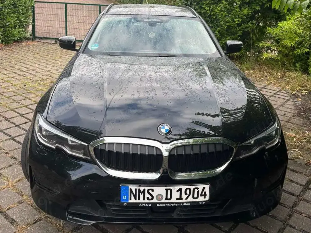 BMW 320 3er Touring Diesel 320d Touring Aut. Advantage