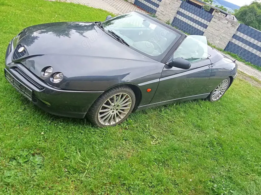 Alfa Romeo Spider 2.0 16V Twin Spark