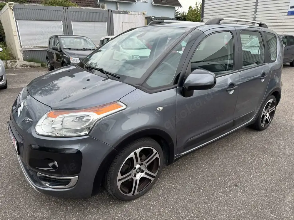 Citroen C3 Picasso Tendance. TÜV Neue  8 Fach-Bereift