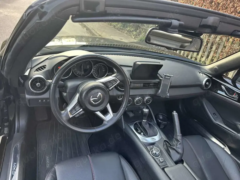 Mazda MX-5 RF SKYACTIV-G 184 Aut. Sports-Line