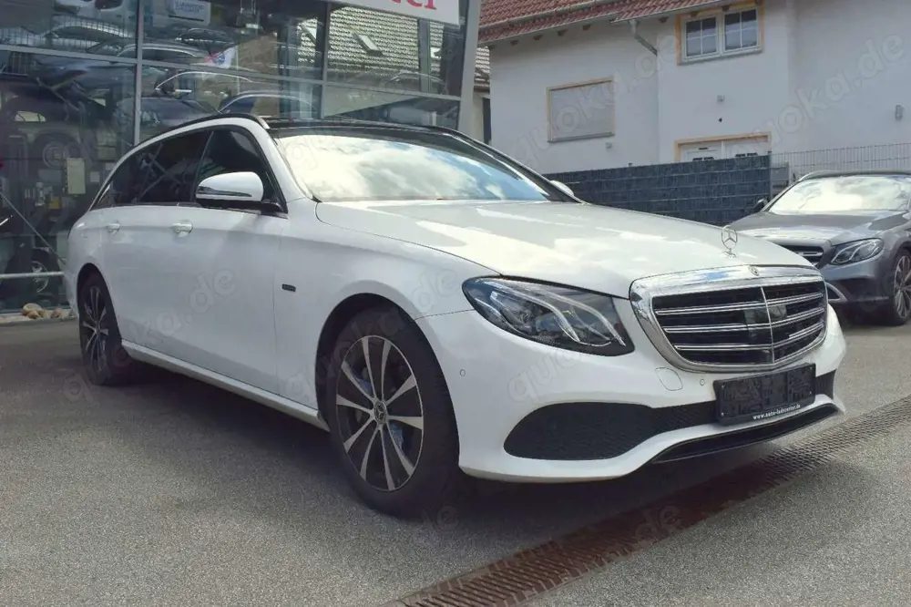 Mercedes-Benz E 300 T de*Hybrid*Head-up*Panorama*Totwinkel*360°