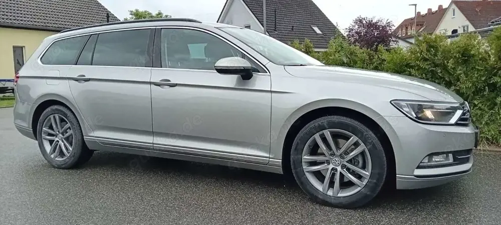 Volkswagen Passat Variant TÜV 05/26 KEIN ROST